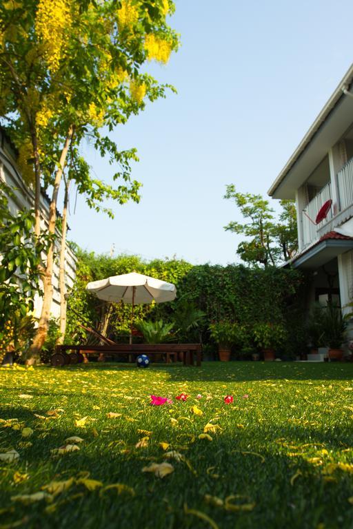 Barefeet Naturist Resort (Adults Only) Банкок Екстериор снимка